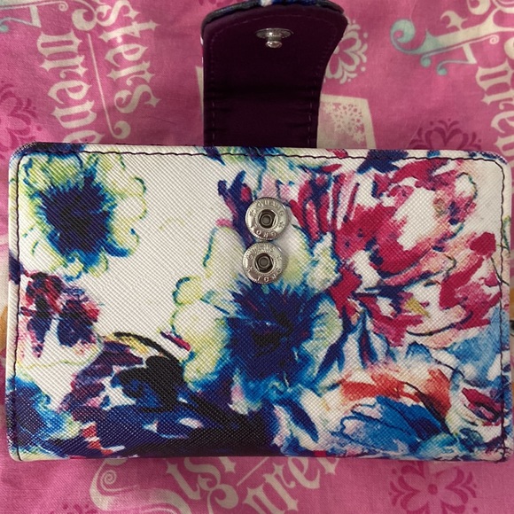 Giani Bernini Purse & Floral Print Wallet - Picture 15 of 15